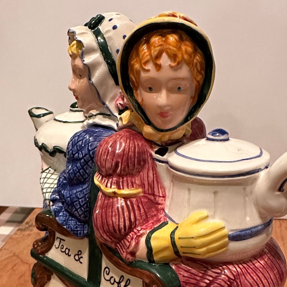 Vintage Dept 56 two sisters tea/coffee pot with four cups - Picture 7 of 16